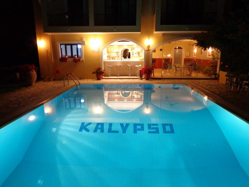 Kalypso Gouviaアパートホテル エクステリア 写真